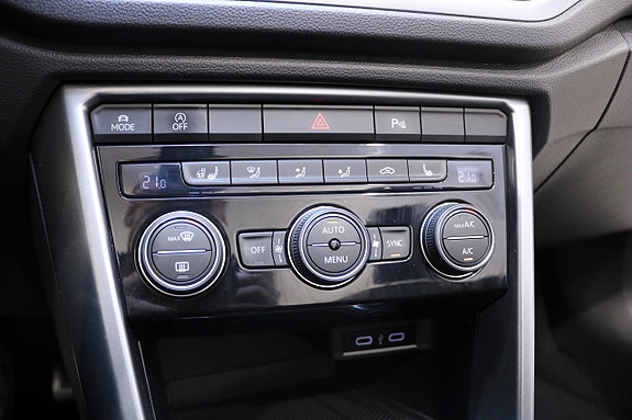 Volkswagen T-Roc 20 of 22