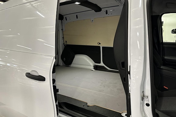Mercedes-Benz eCitan 10 of 22