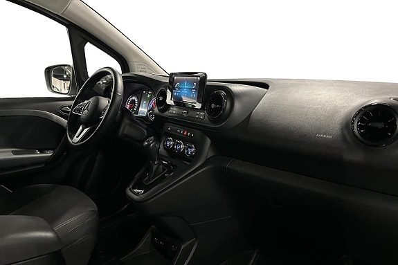 Mercedes-Benz eCitan 8 of 22