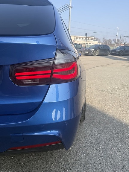 BMW 330Cd 11 of 23