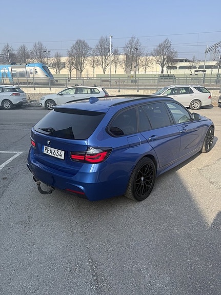 BMW 330Cd 6 of 23