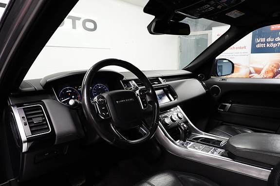 Land Rover Range Rover Sport 14 of 27