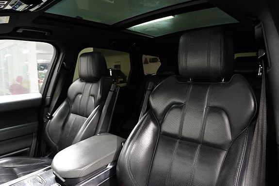Land Rover Range Rover Sport 11 of 27