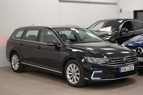 Volkswagen Passat 7 of 27