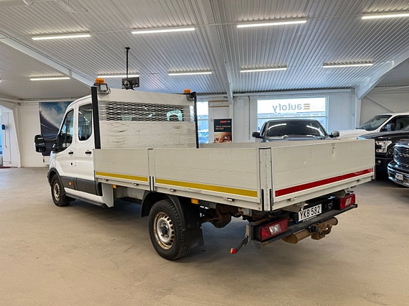 Ford Transit 2 of 5