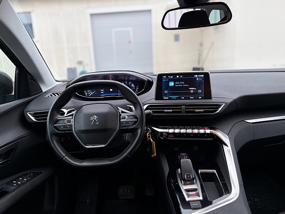 Peugeot 5008 13 of 17