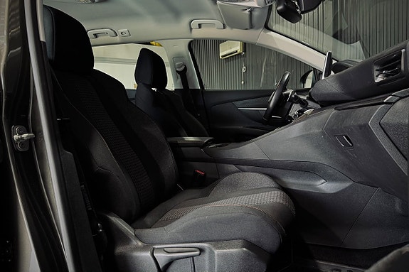 Peugeot 5008 15 of 19