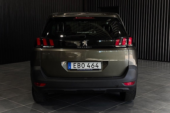 Peugeot 5008 5 of 19