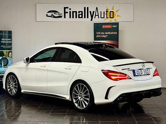 Mercedes-Benz CLA180 d 3 of 5