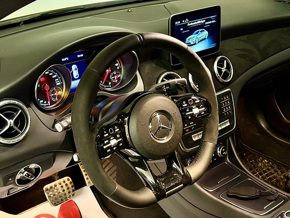 Mercedes-Benz CLA250+ 8 of 12
