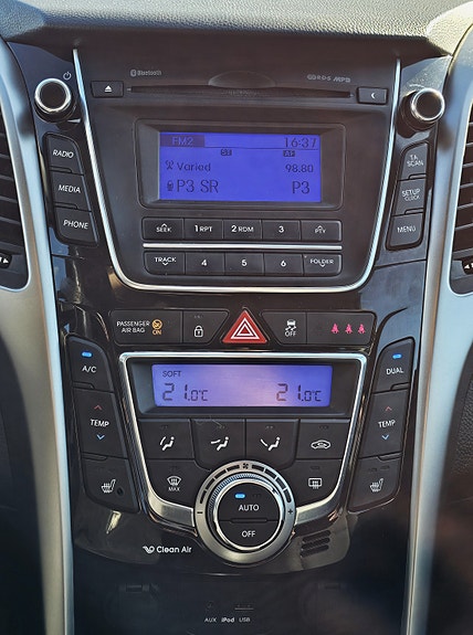 Hyundai i30 12 of 14