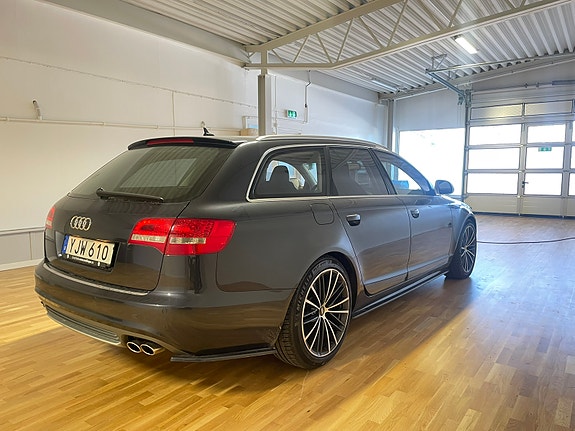 Audi S6 4 of 5