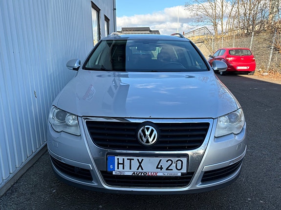 Volkswagen Passat 3 of 5