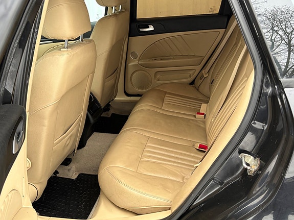 Alfa Romeo 159 12 of 18