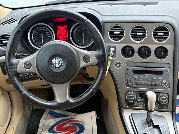 Alfa Romeo 159 18 of 18