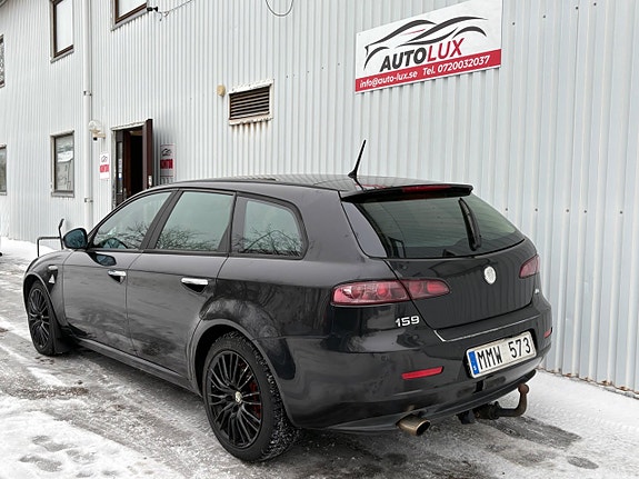 Alfa Romeo 159 8 of 18