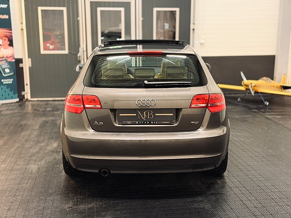 Audi A3 4 of 5