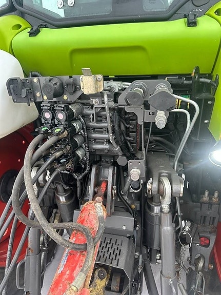 CLAAS 460 Arion fronthydraulik CIS lastare redskap 24 of 24