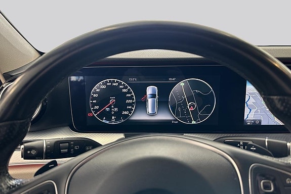 Mercedes-Benz E220 d 10 of 14