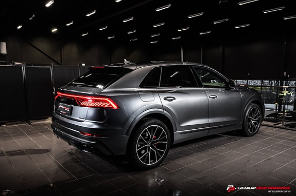 Audi Q8 2 of 5