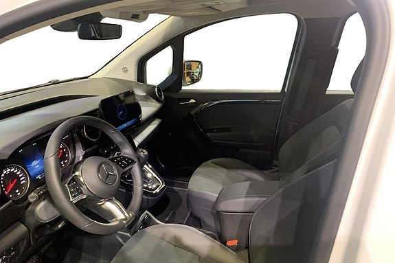 Mercedes-Benz T160 d 7 of 12