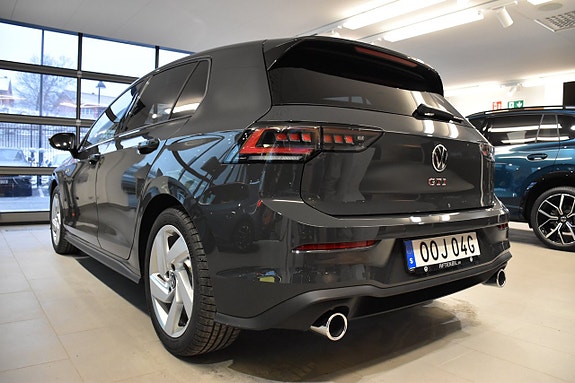 Volkswagen Golf I 6 of 26