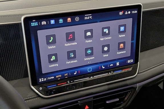 Volkswagen Tiguan 9 of 13
