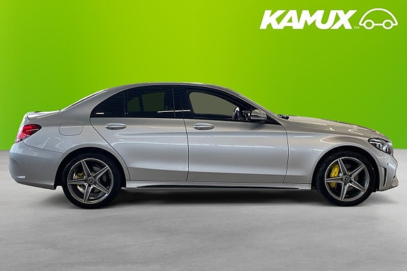 Mercedes-Benz C220 d 2 of 5