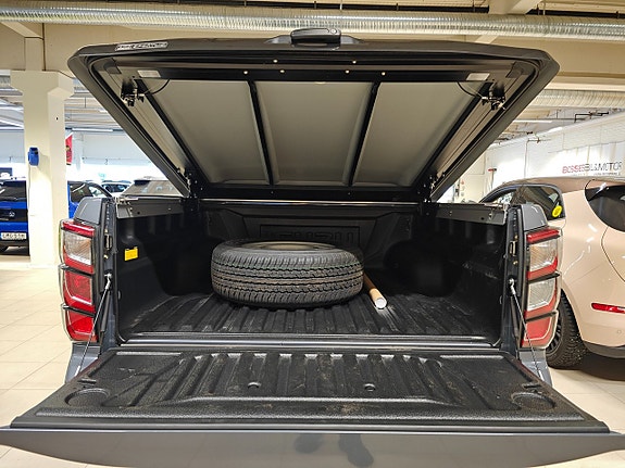 Isuzu D-max 6 of 6