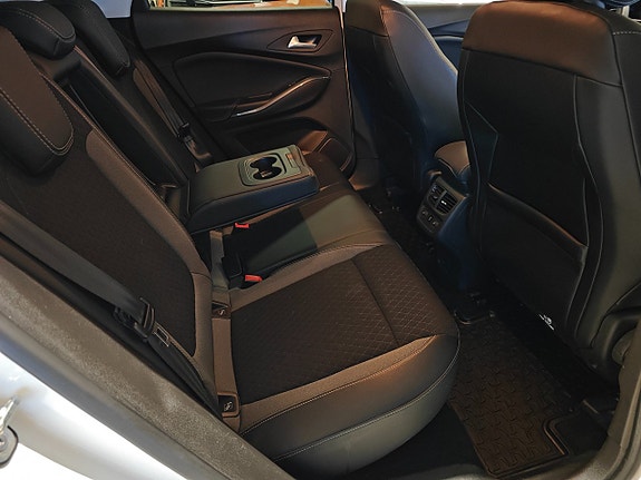 Opel Grandland X 13 of 17