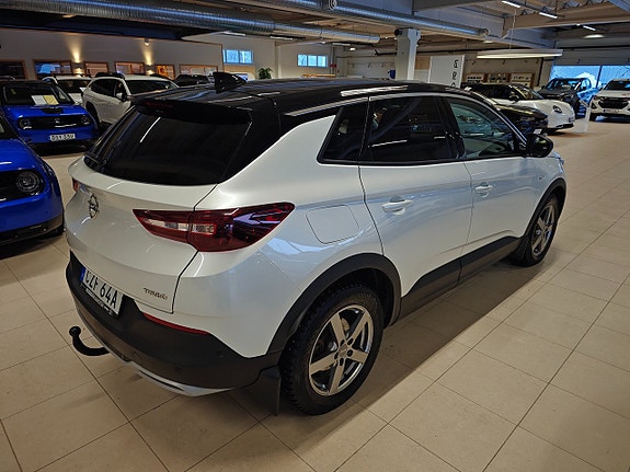 Opel Grandland X 6 of 17
