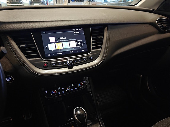 Opel Grandland X 9 of 17