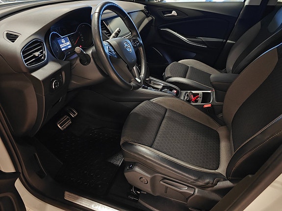 Opel Grandland X 7 of 17