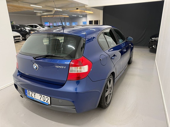 BMW 120 9 of 10