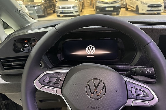 Volkswagen Caddy 7 of 8