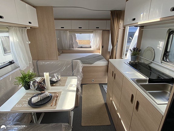 Adria Aviva 563 PT *Barnkammare / Sommarkampanj Förtält på Köpet / Ränta 3.9 11 of 21
