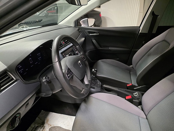 Seat Arona 6 of 10