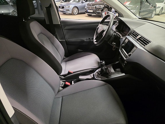 Seat Arona 7 of 10