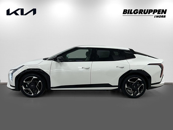 Kia EV4 4 of 5