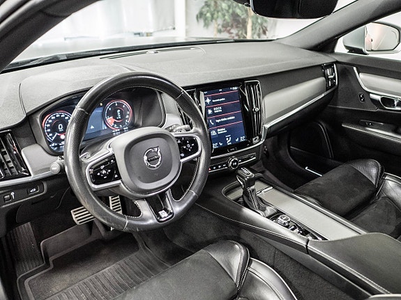 Volvo V90 8 of 9