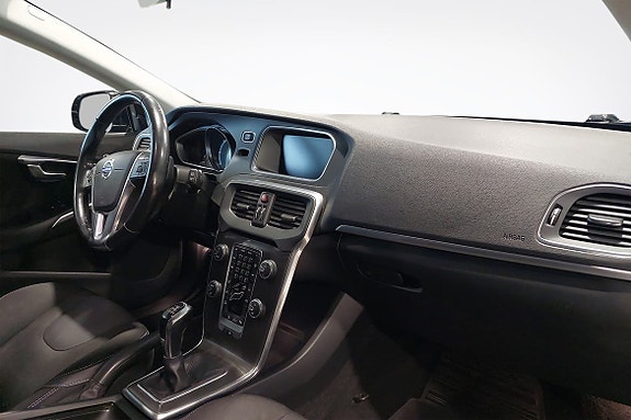 Volvo V40 9 of 10