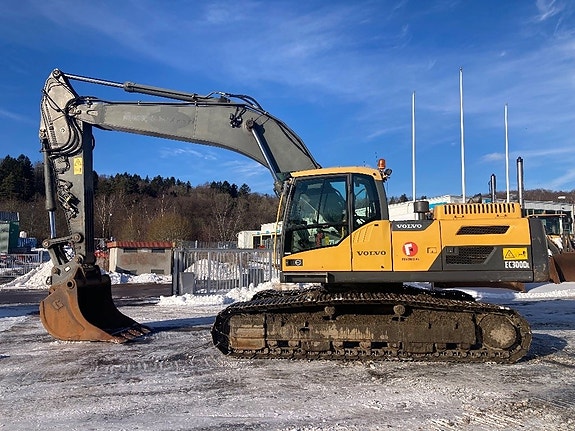 Volvo EC 300 D L