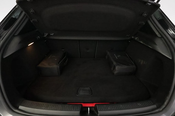 Mercedes-Benz A250 e 8 of 27