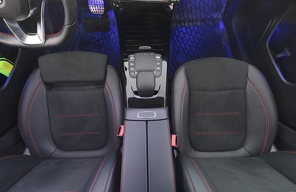 Mercedes-Benz A250 e 16 of 27