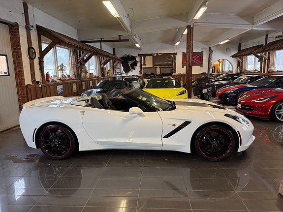 Chevrolet Corvette 19 of 30