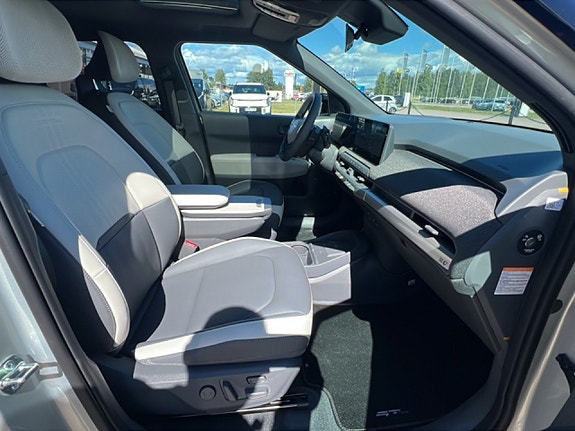 Kia EV3 16 of 18