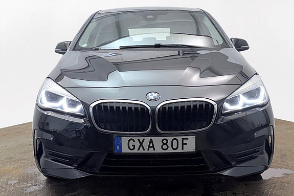 BMW 225xe 3 of 27