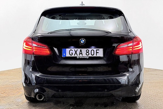 BMW 225xe 7 of 27