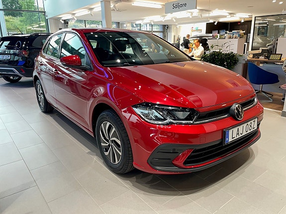 Volkswagen Polo 3 of 14