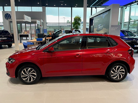 Volkswagen Polo 8 of 14